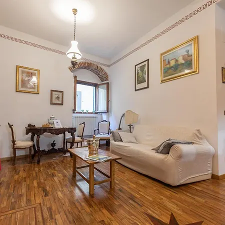 L' Angolo Del Tempo By World * Arezzo